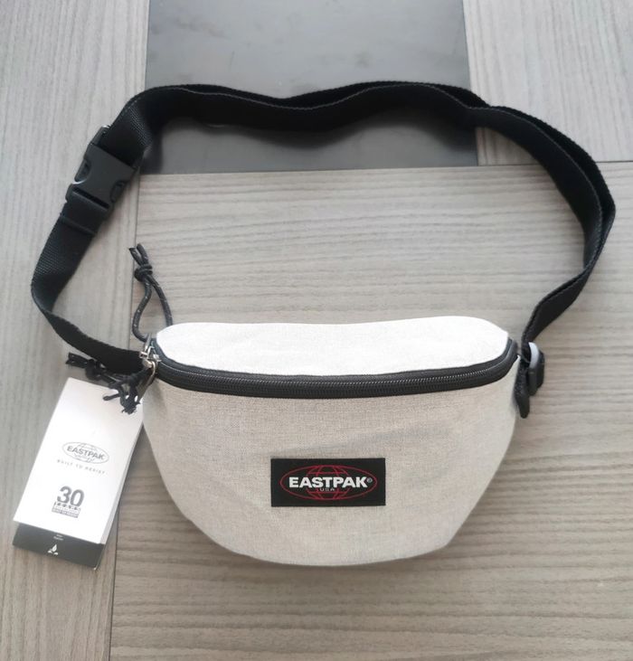 Banane Eastpak