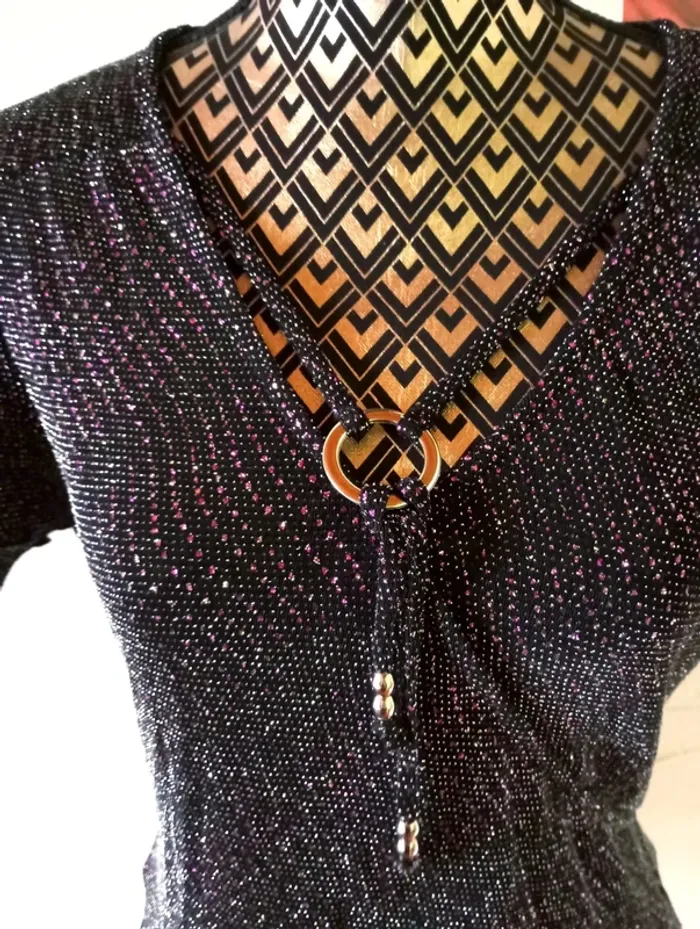 🌸Blouse pailletée, manches originales, M&S , taille M 38 - photo numéro 2