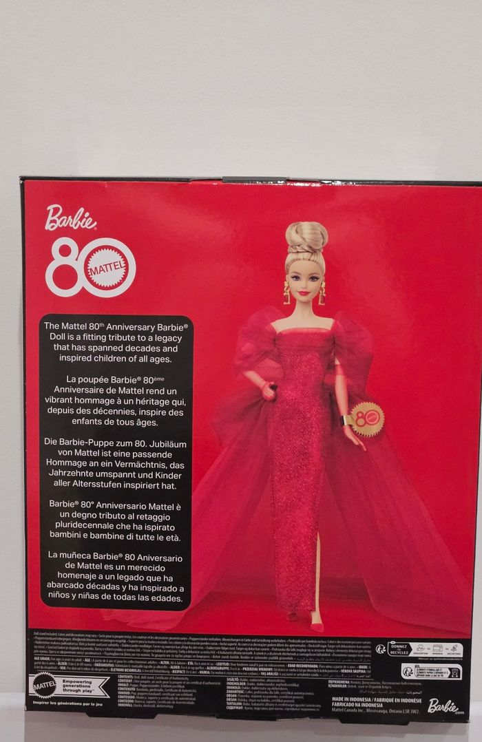 Poupée Barbie spécial anniversaire 80 ans Mattel - photo numéro 6