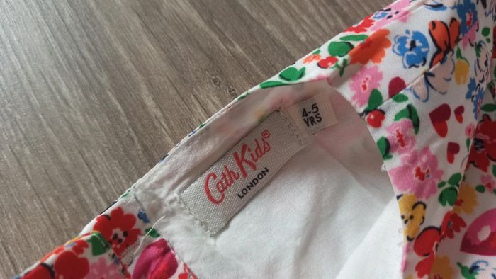Rare lot de 2 robe de la marque Cath Kidston taille 4/5 ans - photo numéro 7