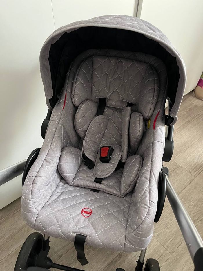 Poussette 3 en 1 - photo numéro 9