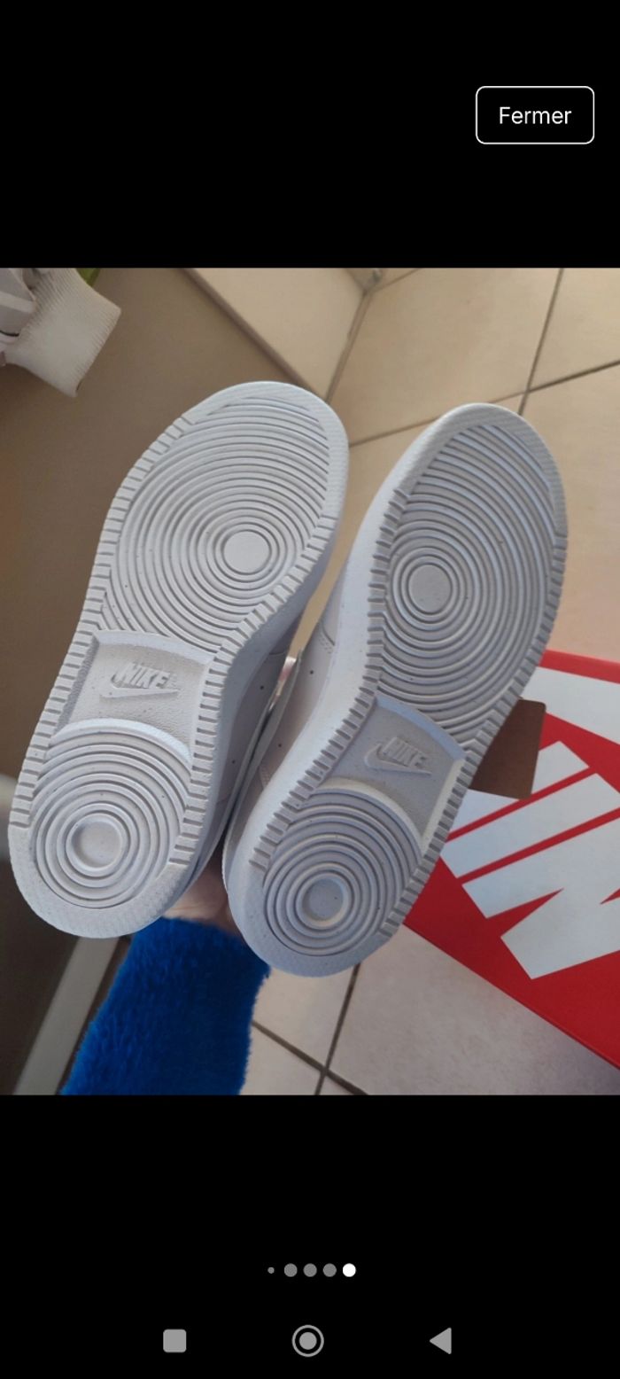 Basket Nike neuve - photo numéro 7