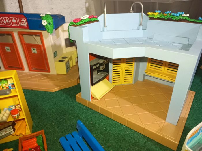Camping playmobil avec camping car - photo numéro 9