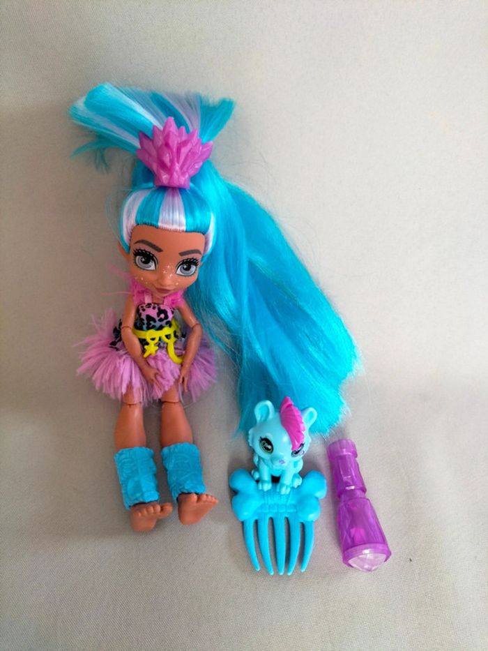 💙 Poupée Tella - Cave club - Mattel 💙