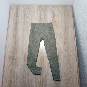 Legging gymshark femme beige kaki s
