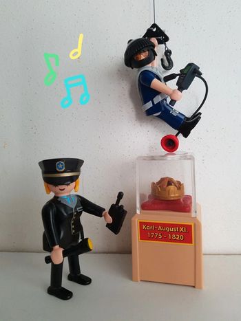Policier, voleur et alarme sonore Playmobil city action