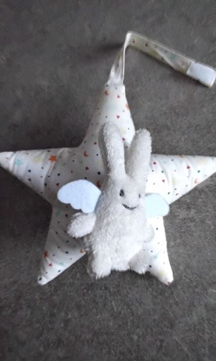 Lapin ange Trousselier