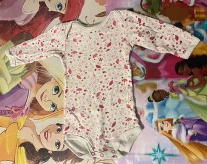 Lots de 11 vêtements fille 3 mois - photo numéro 4