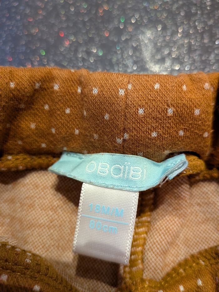 Pantalon confortable obaïdi moutarde à petits pois