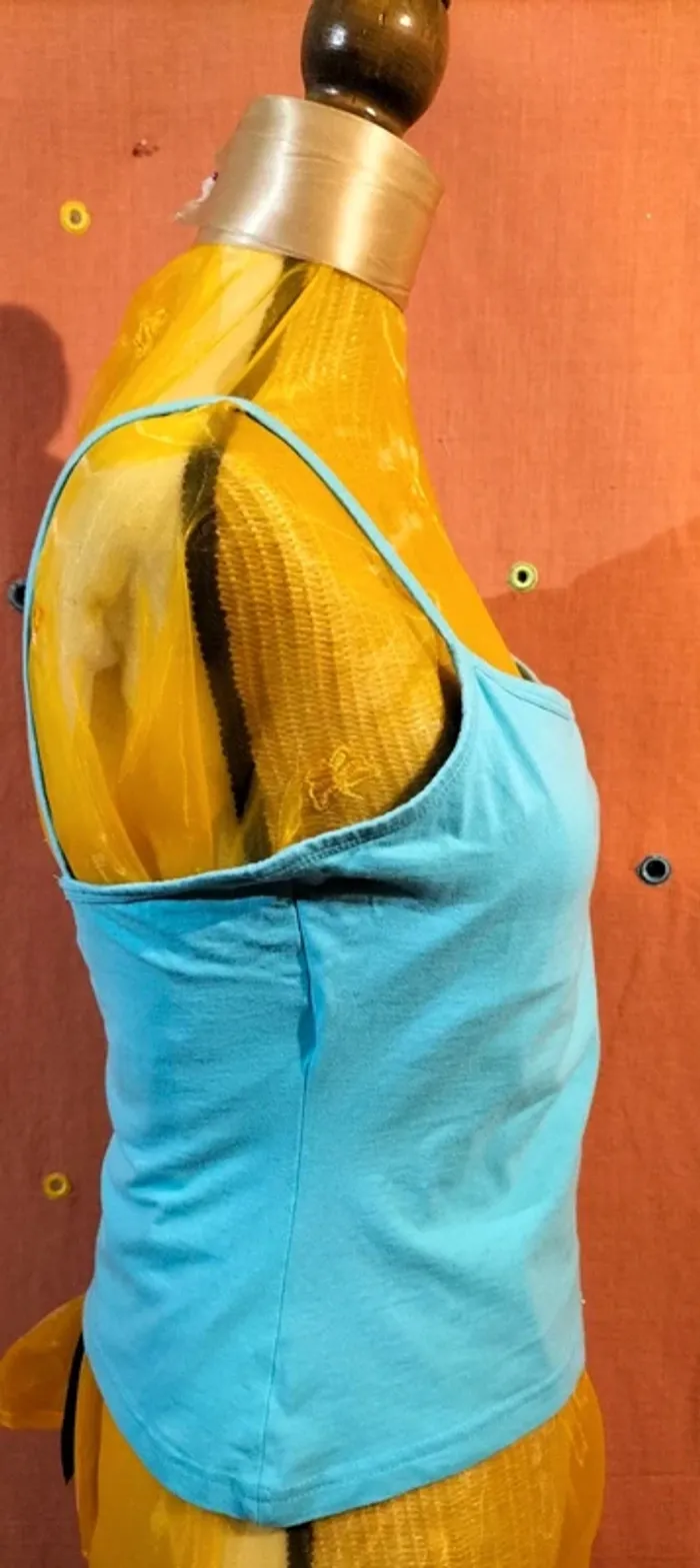 Débardeur/brassière taille 44 - photo numéro 3