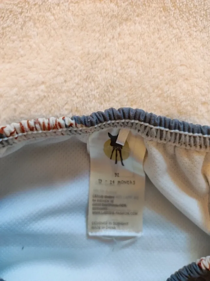 Maillot de bain couche 12 24 mois - photo numéro 3