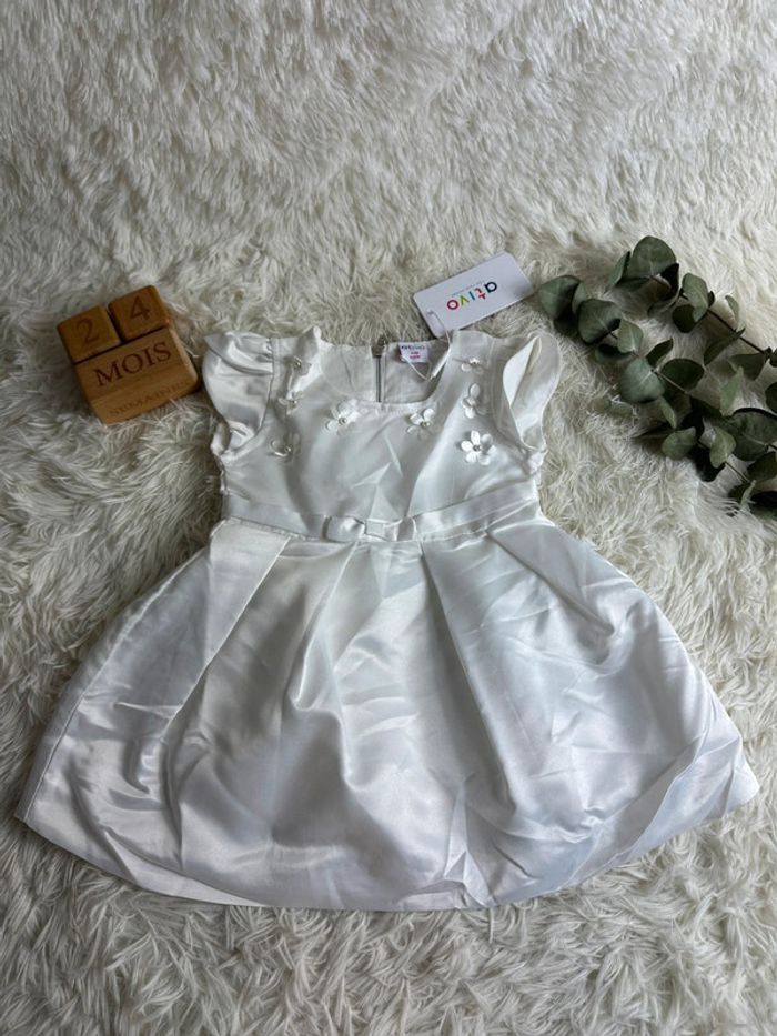 Robe de cérémonie blanche Ativo taille 24 mois - photo numéro 3