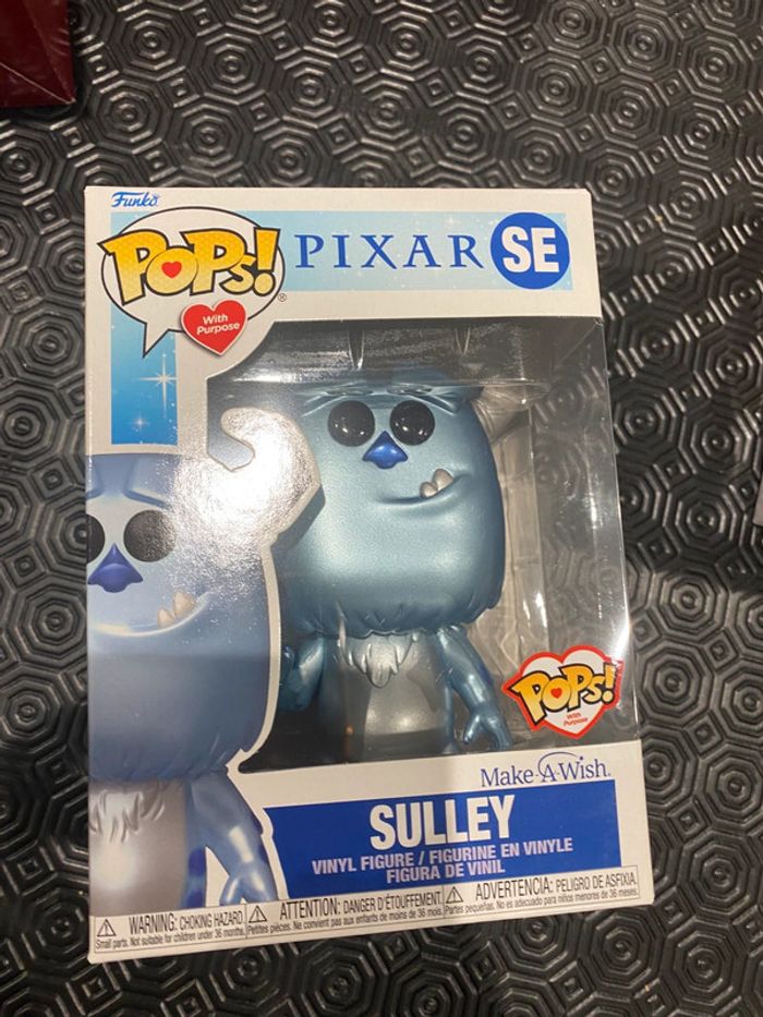 Figurine disney funko pop sulley monstre et compagnie se