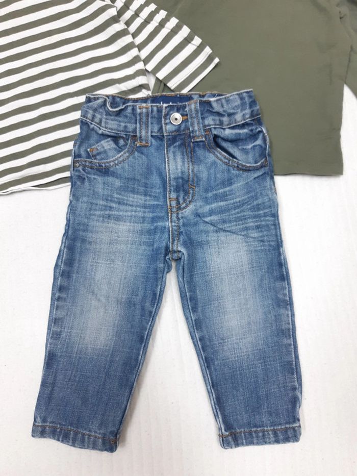 Lot de 2 hauts col roulé et jean 12 mois - photo numéro 2