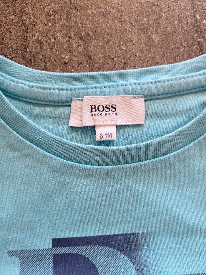 Tee-shirt Hugo Boss 6 ans - photo numéro 2