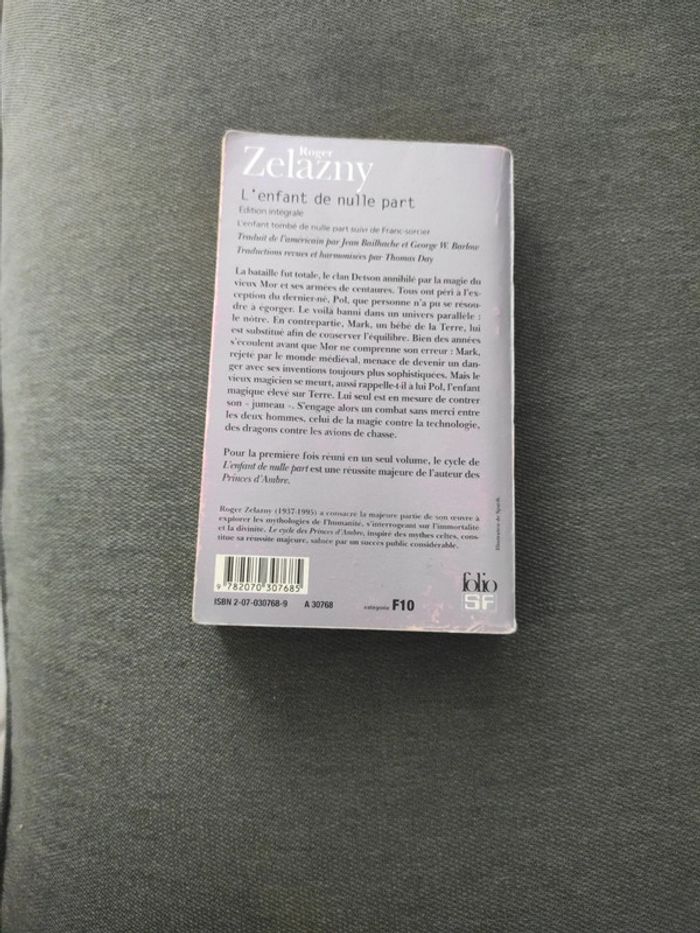 L enfant de nulle part - photo numéro 2