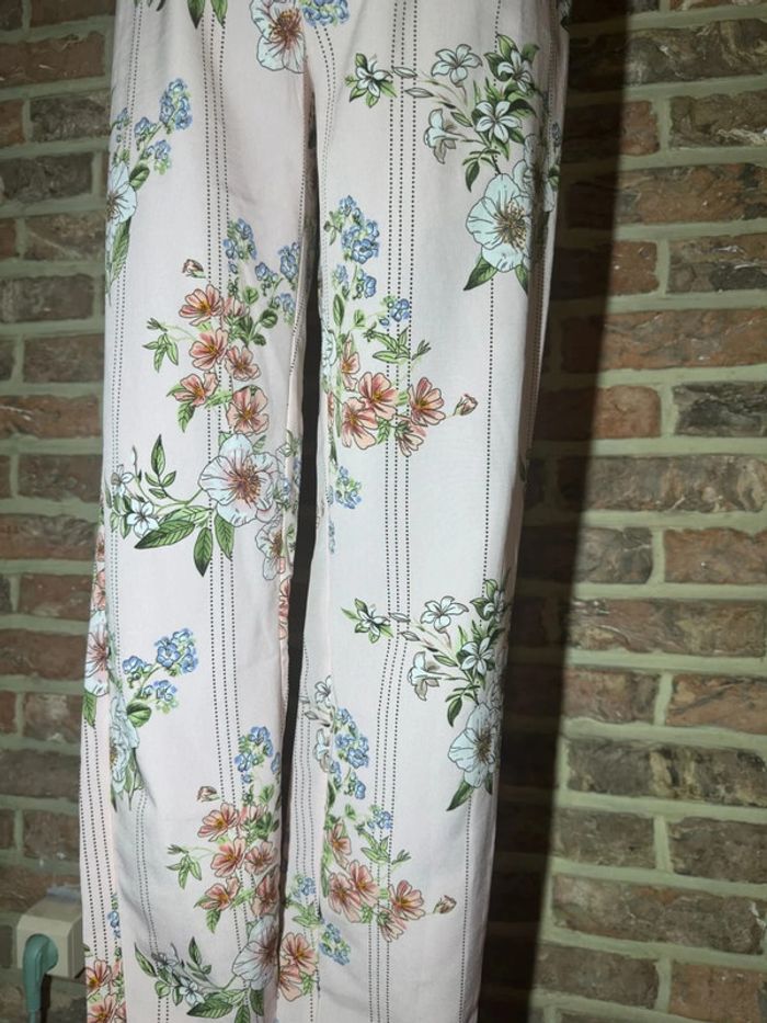 Pantalon rose clair fleuri Primark Taille XXS / 32 - photo numéro 5