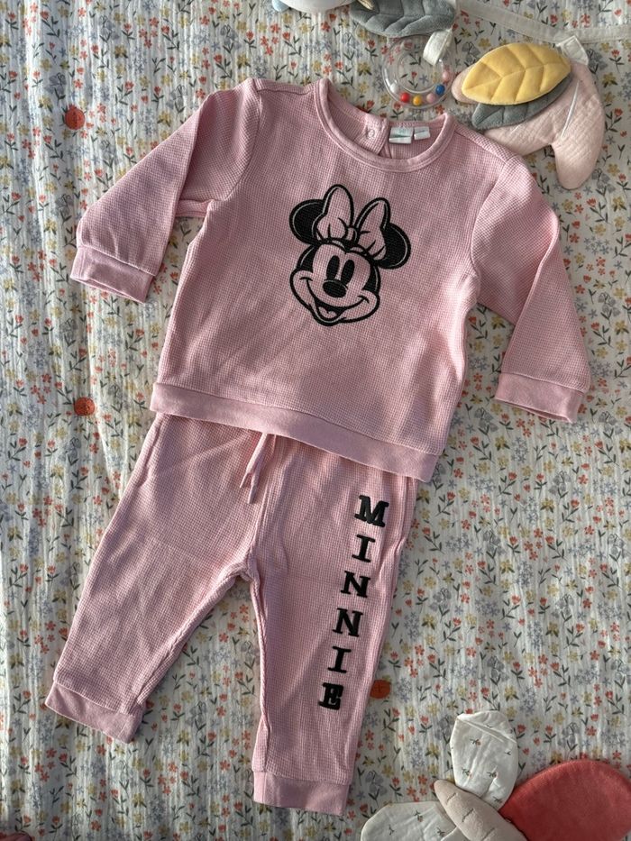 Ensemble sport - photo numéro 2