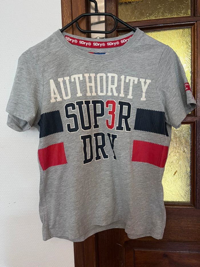 T-shirt Super Dry taille 34