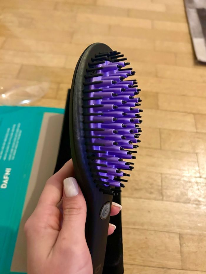 Brosse lissante céramique Dafni - Excellent état ✨ - photo numéro 3