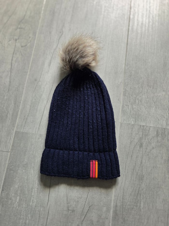 Lot bonnets et moufles - photo numéro 2