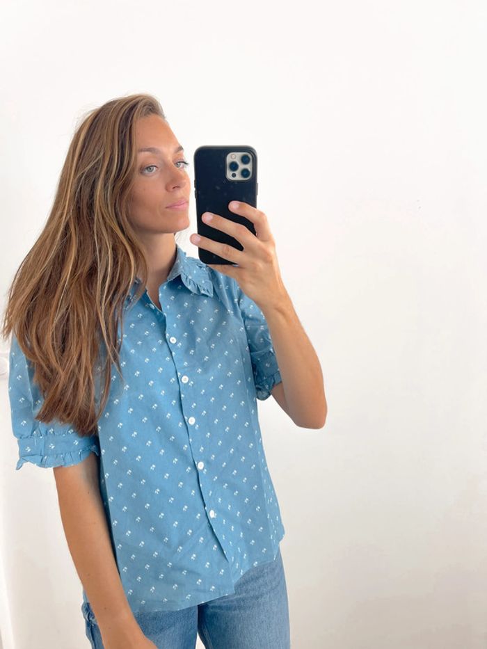 🌟 Chemise sans manches bleu et blanche motifs palmiers - photo numéro 5