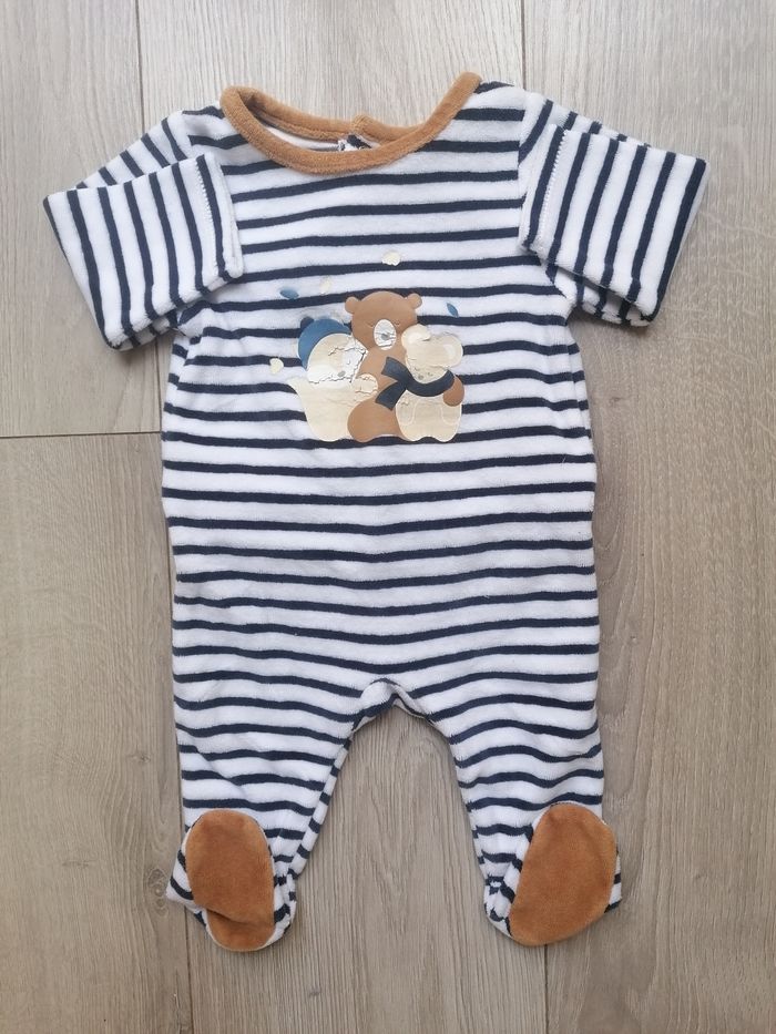 Lot pyjamas 3 mois - photo numéro 8