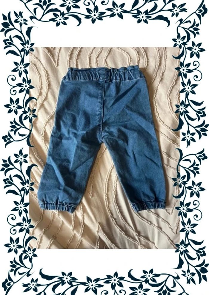 Pantalon 2/4 mois - photo numéro 2