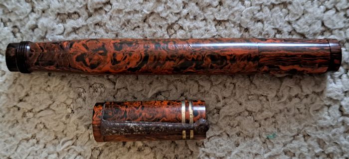 🖋 Ancien stylo plume rétractable noté Valor