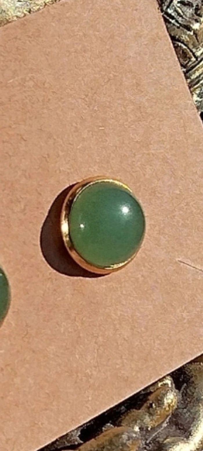 Clous plaqué or en Aventurine - photo numéro 3