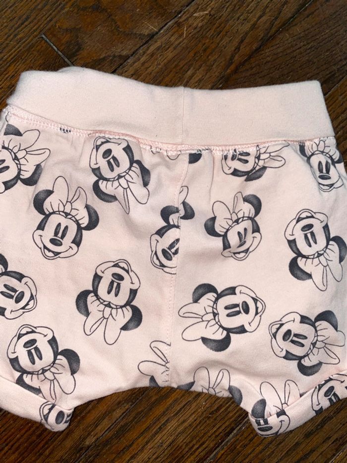 Short H&M 1-2 mois - photo numéro 2