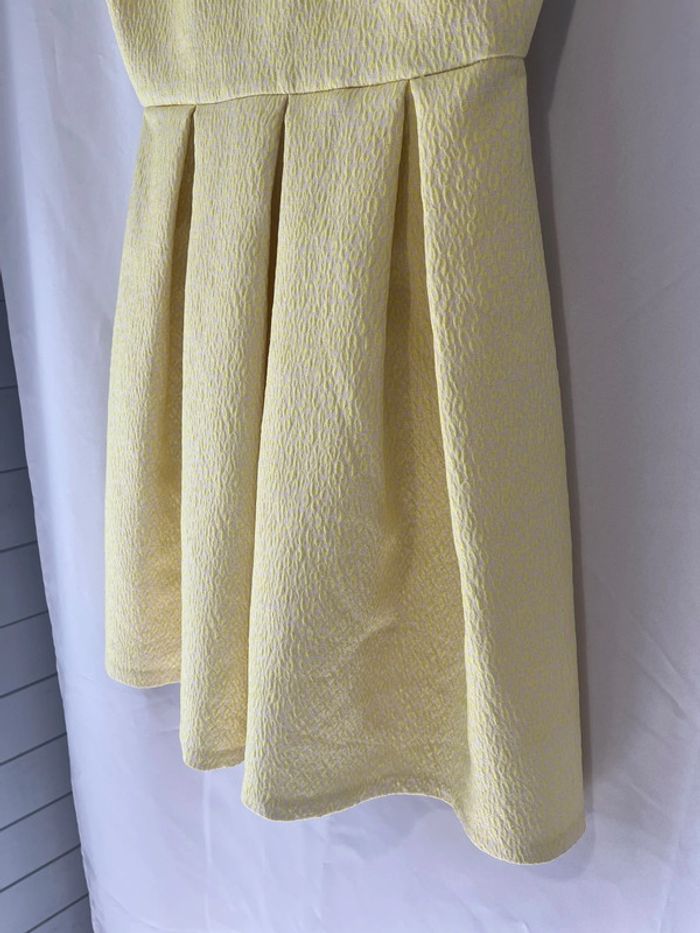 robe jaune - photo numéro 3