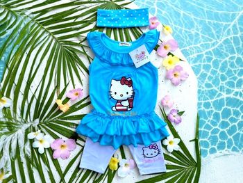 ENSEMBLE 3P FILLE MOTIF FANTAISIE AVEC VOLANTS SOIT TUNIQUE + PANT. + BANDEAU 3A