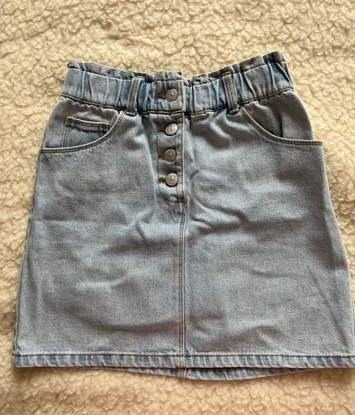 Jupe en jeans bleu clair Kiabi très bon état
