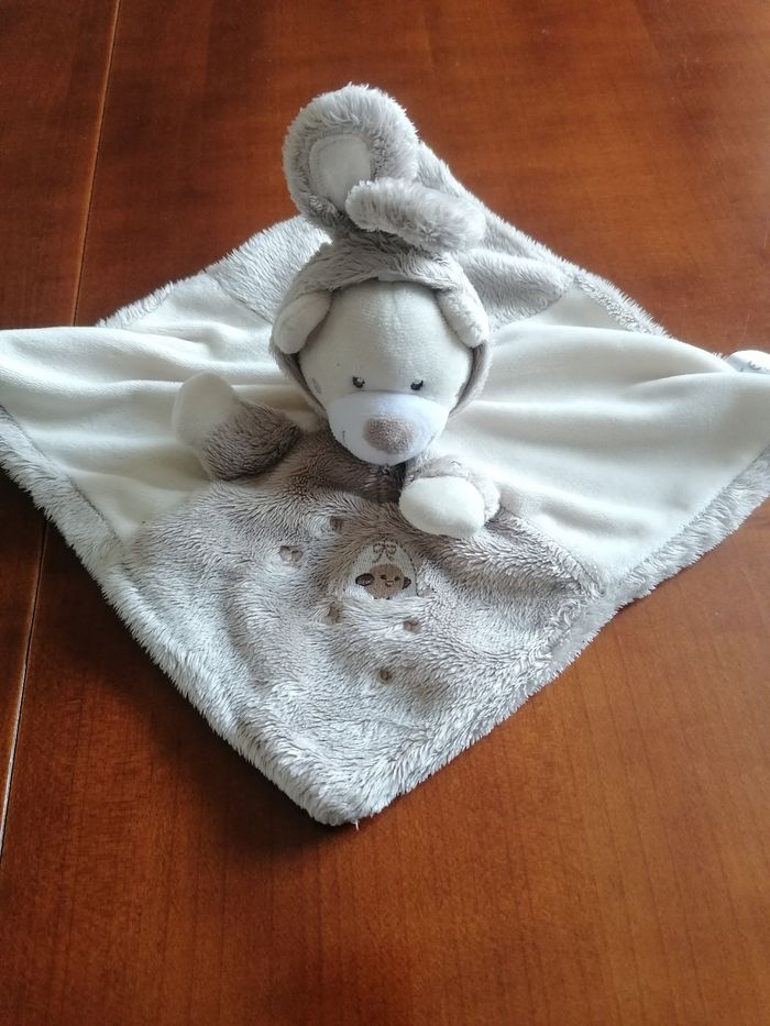 Doudou plat tête d'ourson avec capuche à oreille