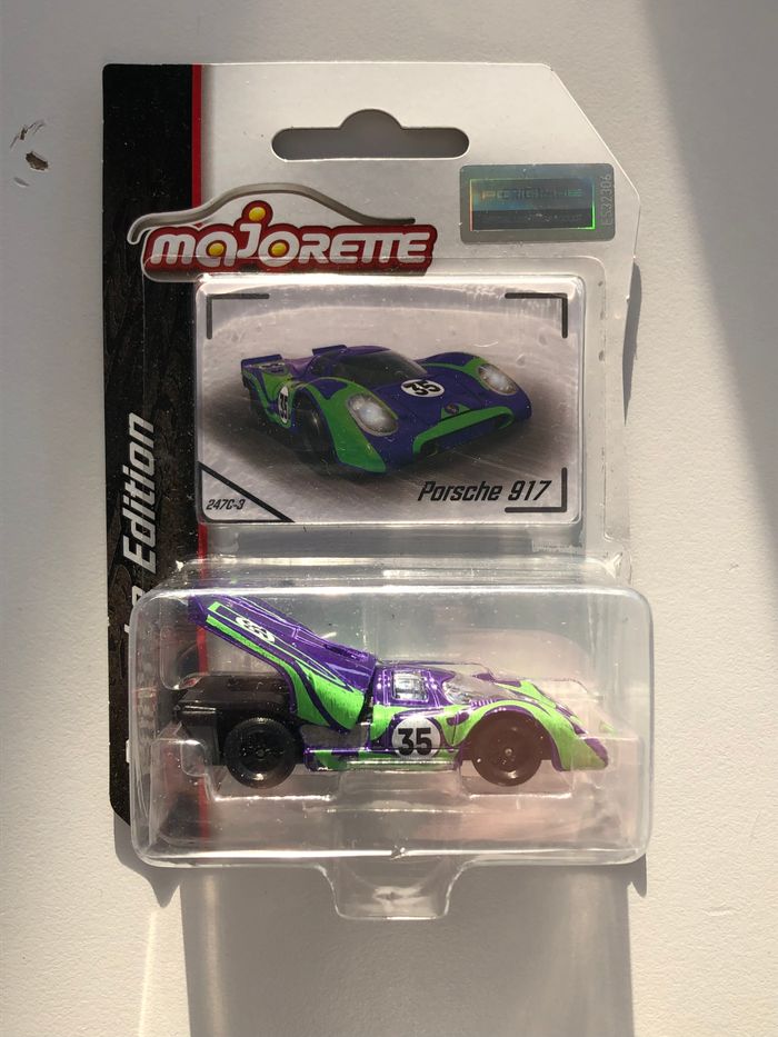 Miniature majorette Porsche 917 1/64