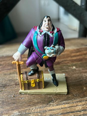 Figurine PVC vintage gouverneur Ratcliffe Disney Store Classics Pocahontas