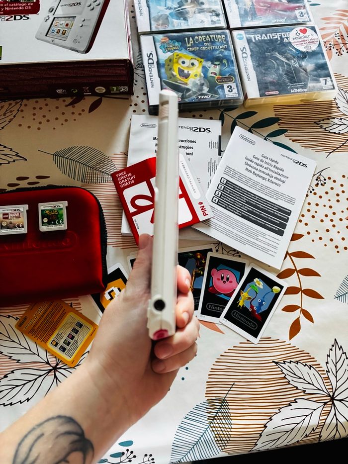Nintendo 2DS et jeux - photo numéro 3