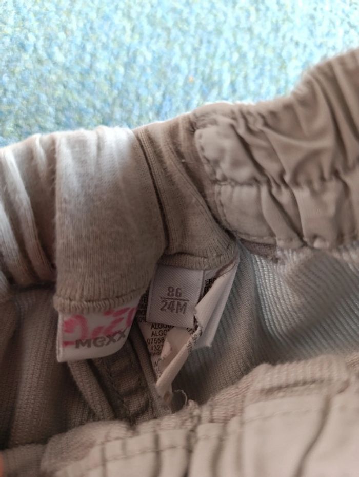 Pantalon 86 2 ans - photo numéro 2