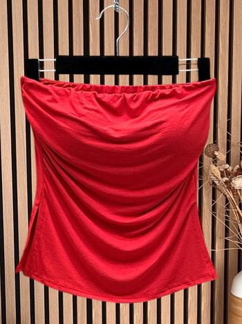 Bustier rouge avec coques