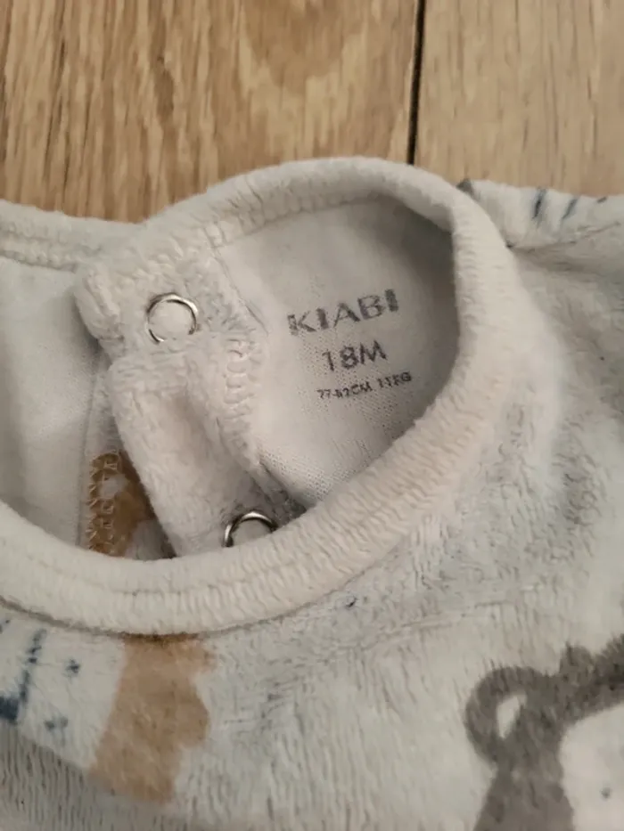 Pyjama 18 mois - photo numéro 2