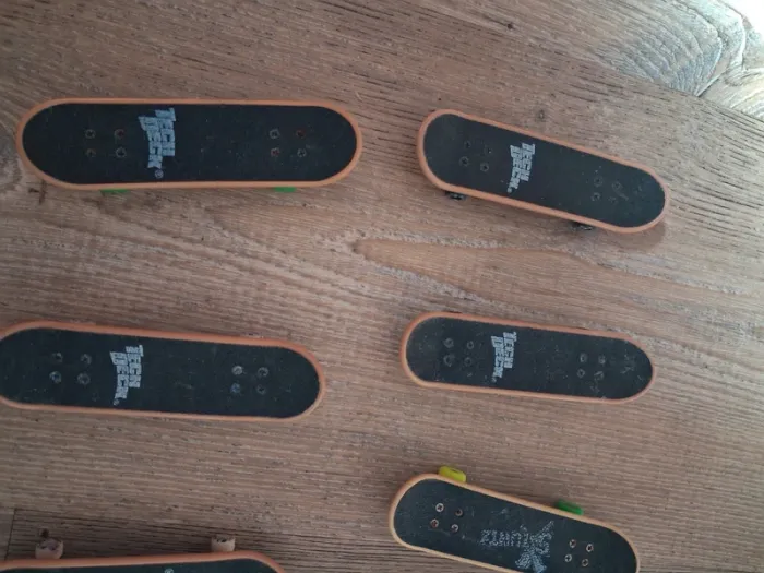 Lot de 10 Fingerboards Tech Deck – séries collector - photo numéro 7