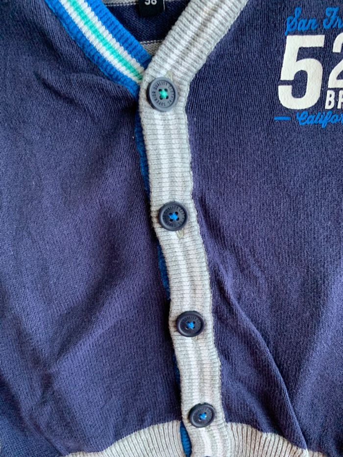 Gilet à boutons C&A bleu marine t98 - photo numéro 3