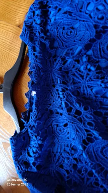 Blouse tee shirt dentelle