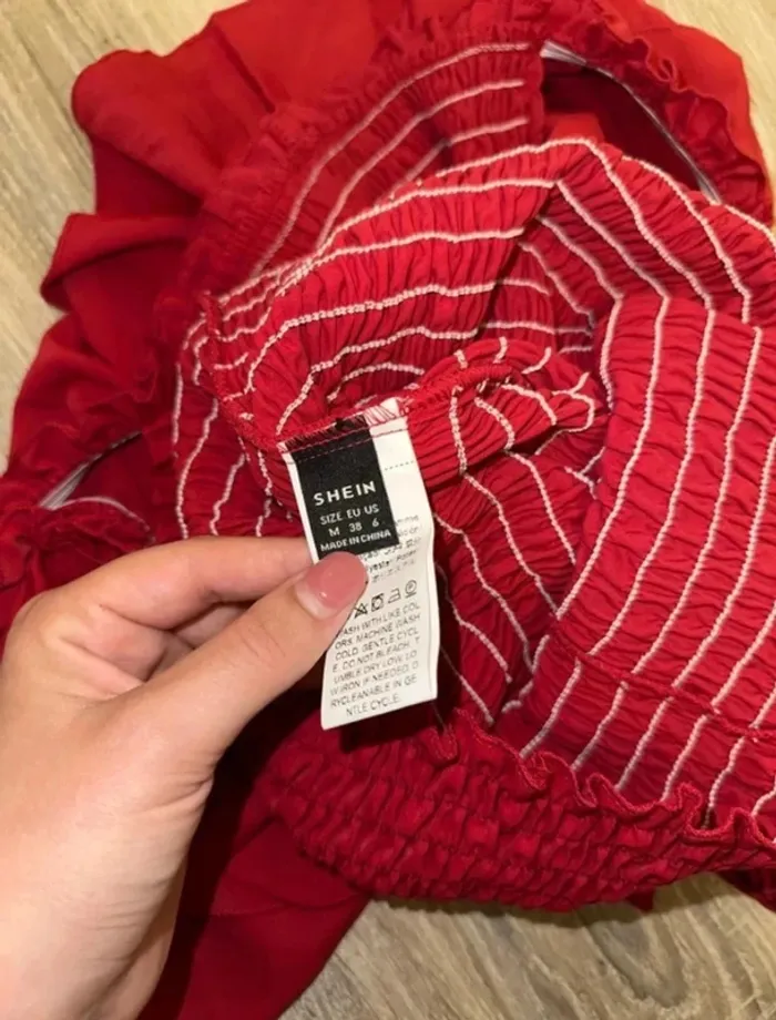 Robe rouge moulante femme T38 Shein - photo numéro 7