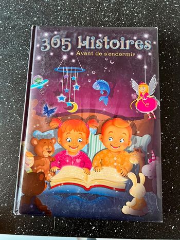 Livre plusieurs histoires
