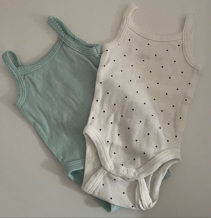 Lot 2 de bodies