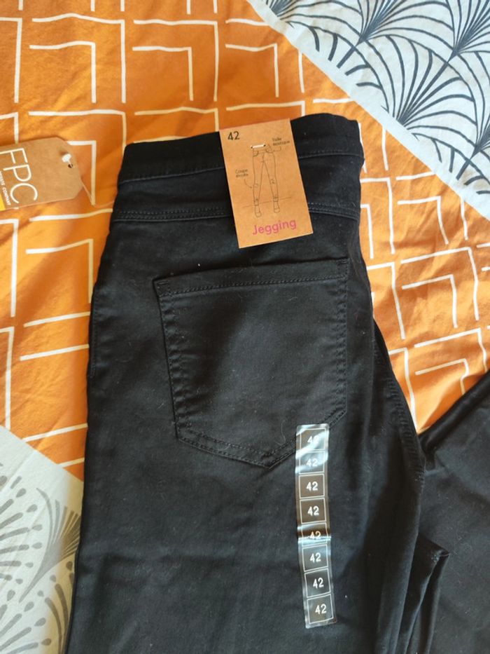 Jegging neuf taille 42 - photo numéro 3