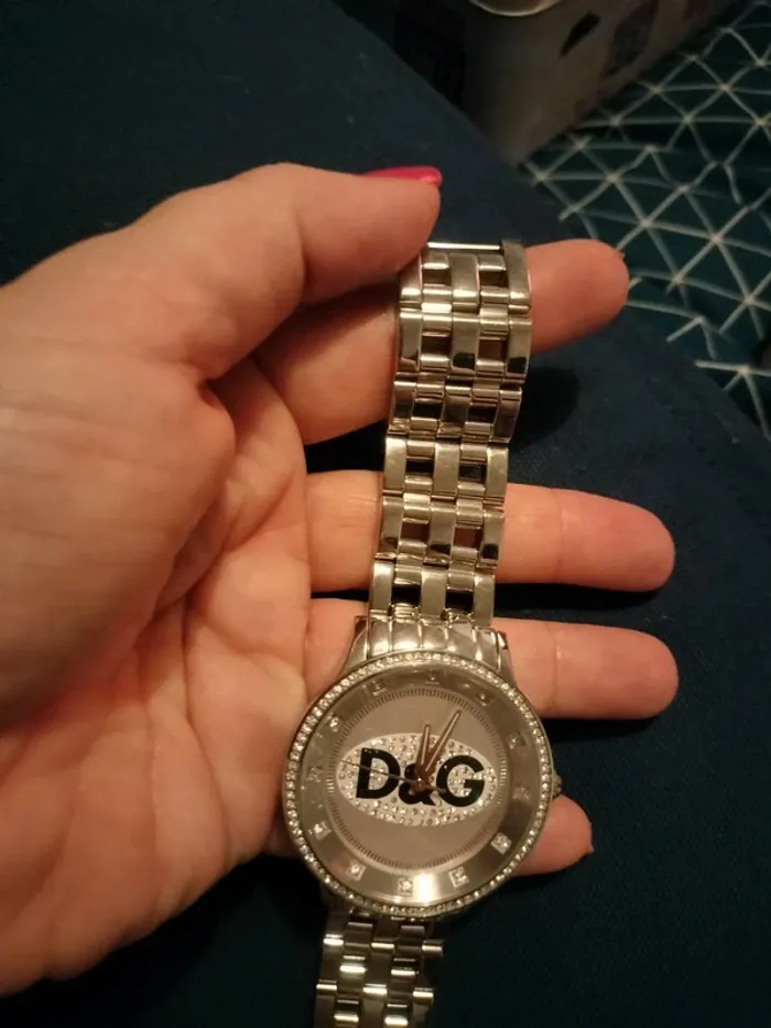 Montre d&g - photo numéro 8