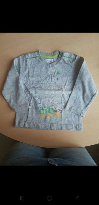 Tee-shirt U collection